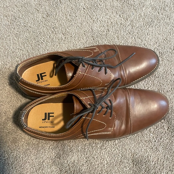 Men’s Classic Brown Leather Dress Shoes – Size 10 - Picture 4 of 5